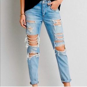 American Eagle Tomgirl Jeans